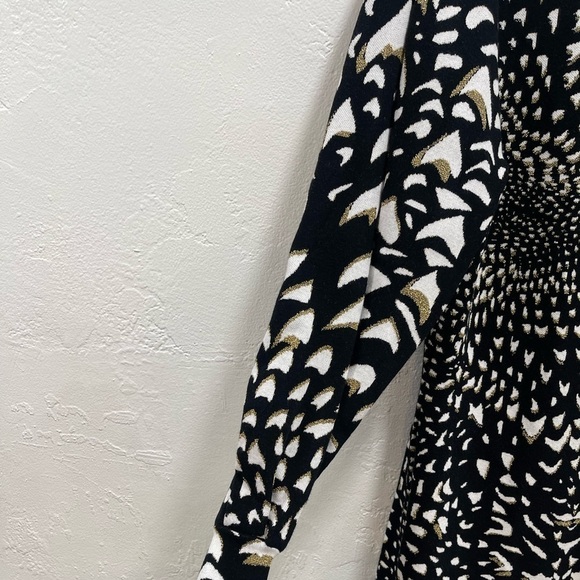 Hayley Menzies Jacquard Mini Dress - Picture 7 of 7